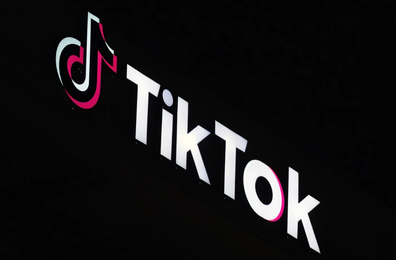 毒奶圣嘴巴克利调侃Tiktok“马上就要被禁” 结果拜登不禁了